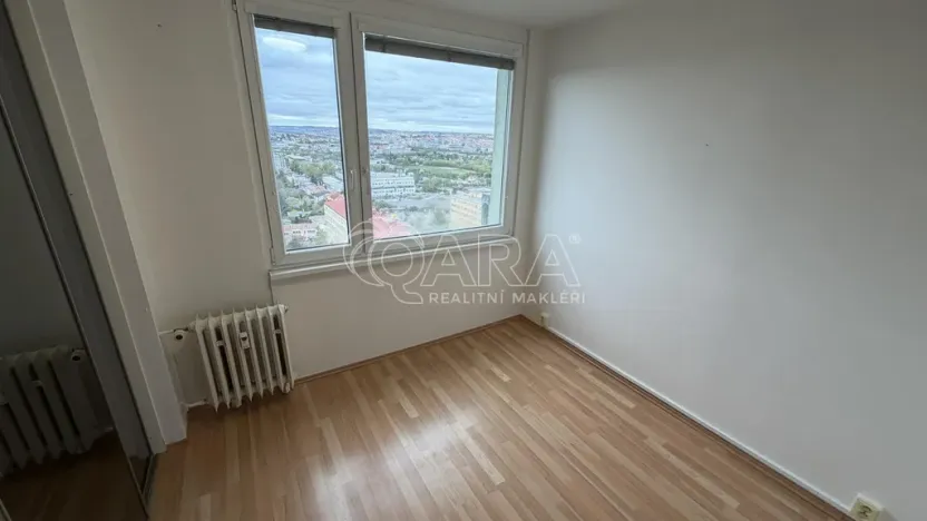 Pronájem bytu 2+kk, Praha - Záběhlice, Jabloňová, 33 m2