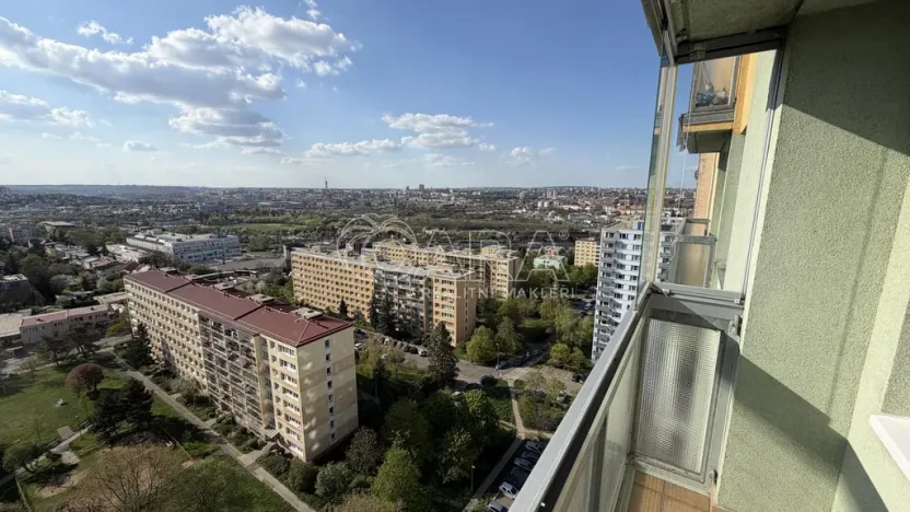 Pronájem bytu 2+kk, Praha - Záběhlice, Jabloňová, 33 m2