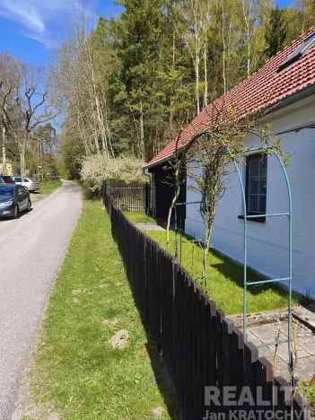 Prodej rodinného domu, Tuhaň, 350 m2