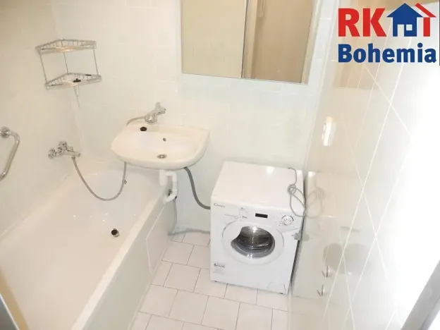 Pronájem bytu 2+1, Praha - Vršovice, Tádžická, 58 m2