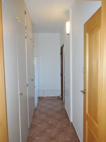 Pronájem bytu 1+1, Český Krumlov - Plešivec, Sídliště Plešivec, 45 m2