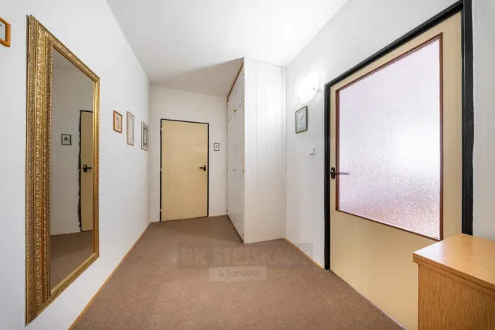 Pronájem bytu 3+1, Český Krumlov - Plešivec, Sídliště Plešivec, 80 m2