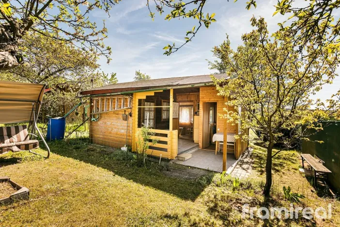 Prodej zahrady, Ostopovice, 849 m2