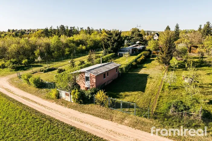 Prodej zahrady, Ostopovice, 849 m2