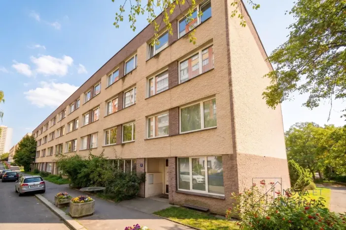 Prodej bytu 4+kk, Praha - Bohnice, Poznaňská, 76 m2