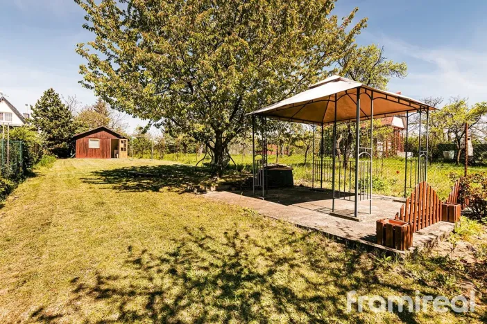 Prodej chaty, Ostopovice, 17 m2