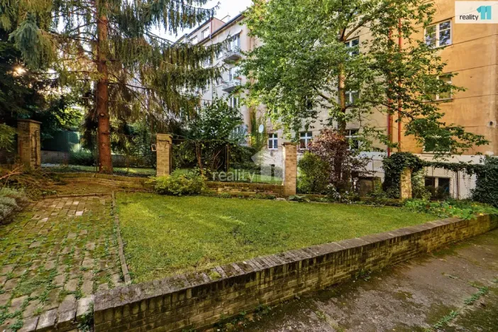 Prodej bytu 2+kk, Praha - Smíchov, Zoubkova, 37 m2