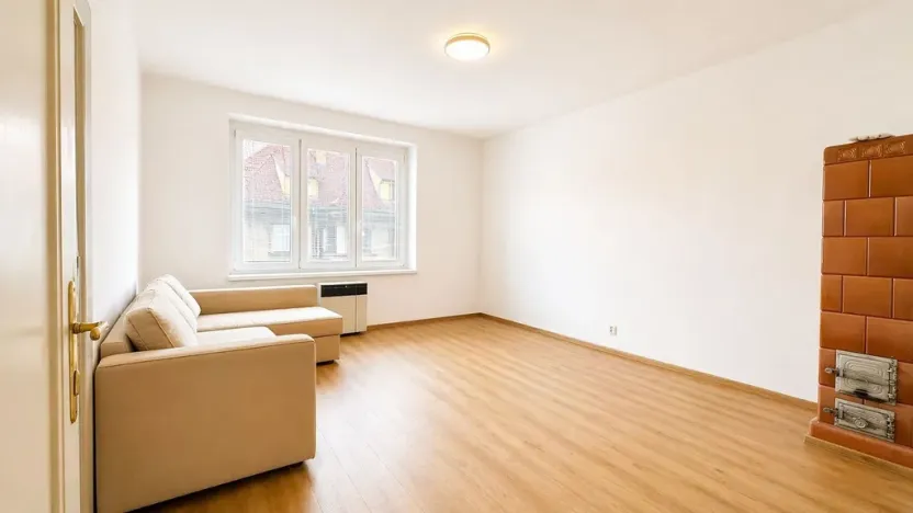 Prodej bytu 2+1, Cheb, Májová, 63 m2