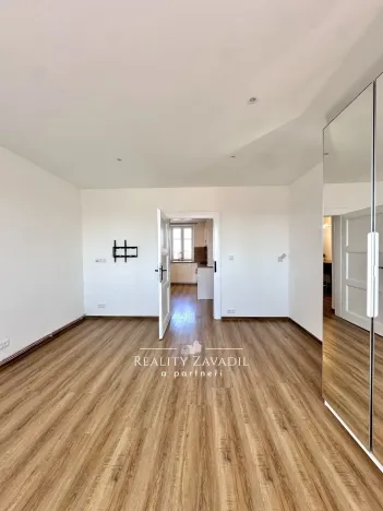 Pronájem bytu 2+kk, Pardubice, Teplého, 40 m2