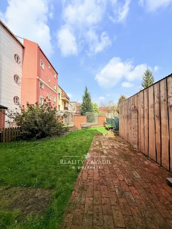 Pronájem bytu 2+kk, Pardubice, Teplého, 40 m2