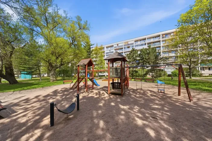 Prodej bytu 3+1, Pardubice, Bělehradská, 55 m2