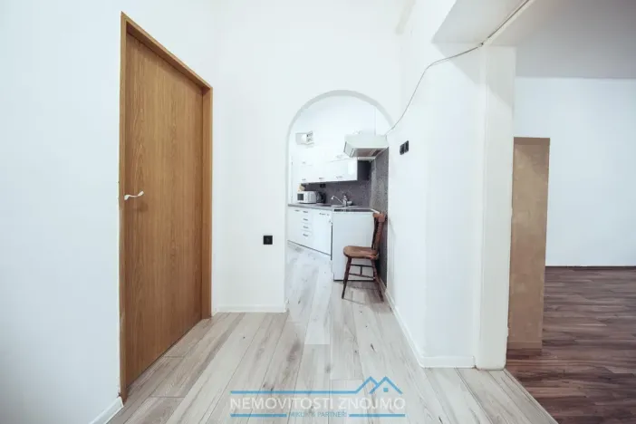 Pronájem bytu 1+1, Znojmo, Rumunská, 44 m2