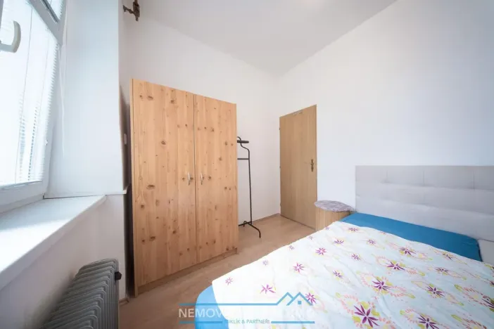 Pronájem bytu 1+1, Znojmo, Rumunská, 44 m2