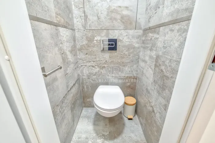 Prodej bytu 2+1, Frýdek-Místek - Místek, Josefa Suka, 51 m2