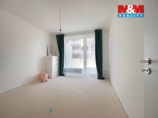 Prodej bytu 2+kk, Praha - Prosek, Čakovická, 97 m2