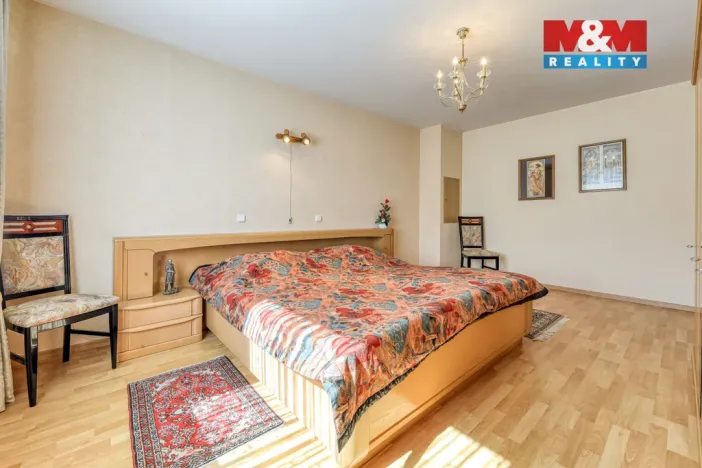 Prodej rodinného domu, Plzeň, Do Luk, 260 m2