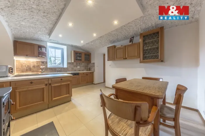 Pronájem bytu 3+1, Hrušov, 97 m2