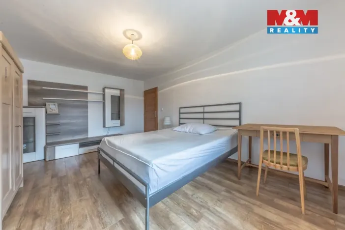 Pronájem bytu 3+1, Hrušov, 97 m2