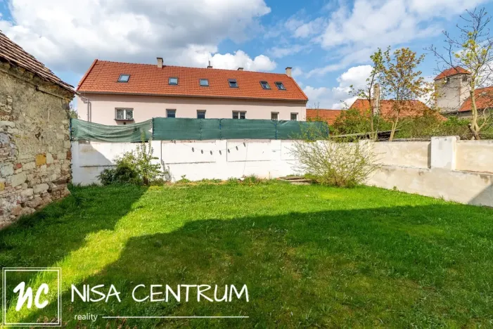 Prodej rodinného domu, Smečno, nám. T. G. Masaryka, 460 m2