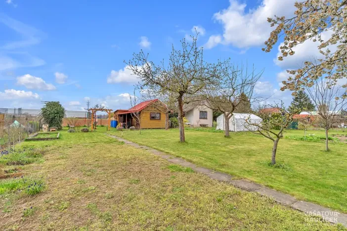 Prodej zahrady, Hradec Králové, 416 m2