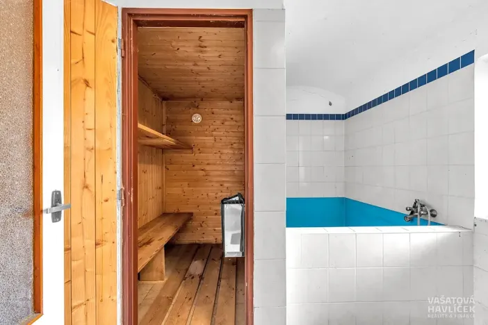 Prodej rodinného domu, Stěžery, 178 m2