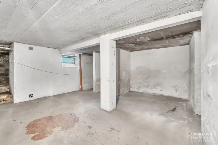 Prodej rodinného domu, Sezemice, Jungmannova, 690 m2