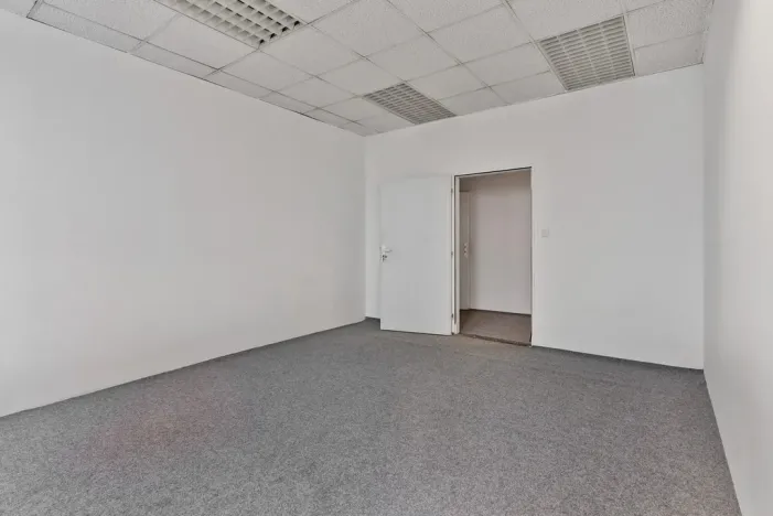 Prodej komerční nemovitosti, Liberec, Široká, 122 m2