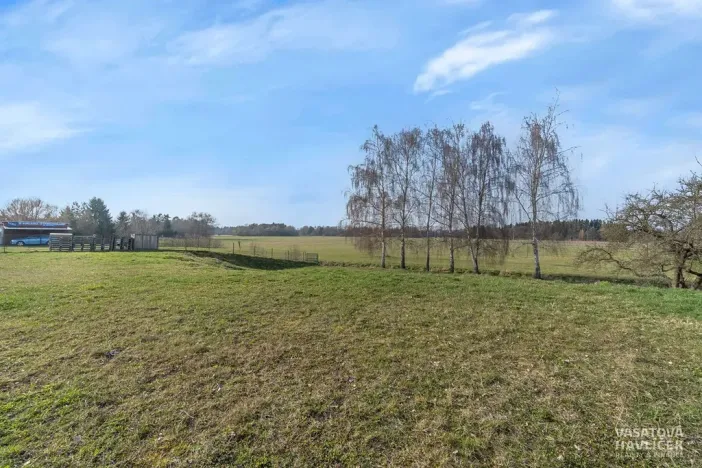 Prodej komerčního pozemku, Hradec Králové, 1870 m2