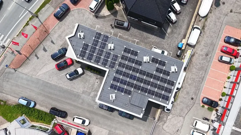 Pronájem obchodního prostoru, Hradec Králové, Víta Nejedlého, 400 m2