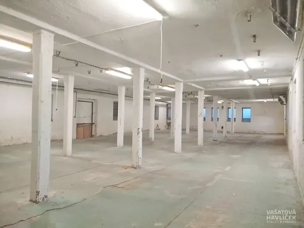 Pronájem skladu, Hradec Králové, Zelená, 413 m2