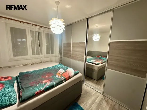 Pronájem bytu 3+kk, Jindřichův Hradec - Jindřichův Hradec II, Sládkova, 63 m2