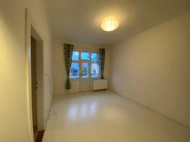 Pronájem bytu 2+kk, Praha, Prouzova, 52 m2