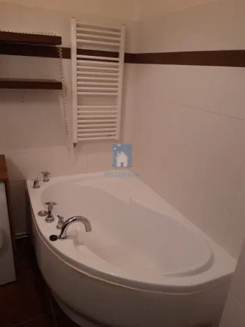 Pronájem bytu 2+kk, Praha, Prouzova, 52 m2