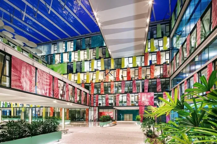 Pronájem kanceláře, Praha - Karlín, Karolinská, 2679 m2