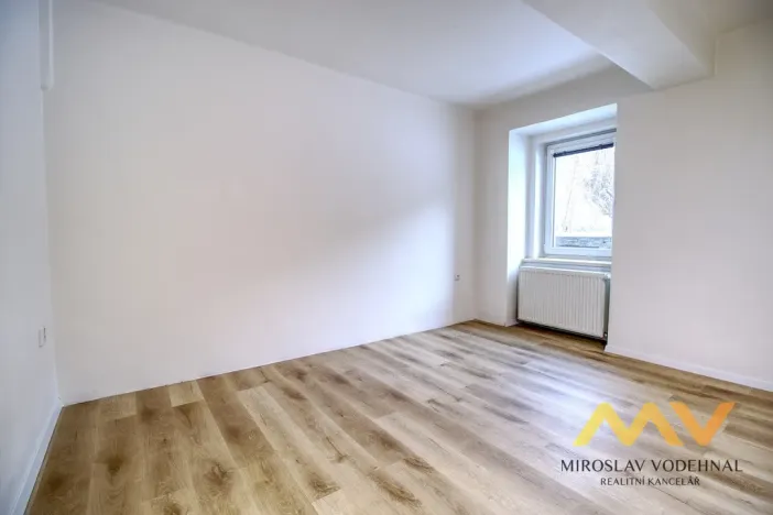 Pronájem bytu 2+kk, Hradec Králové, Střelecká, 38 m2