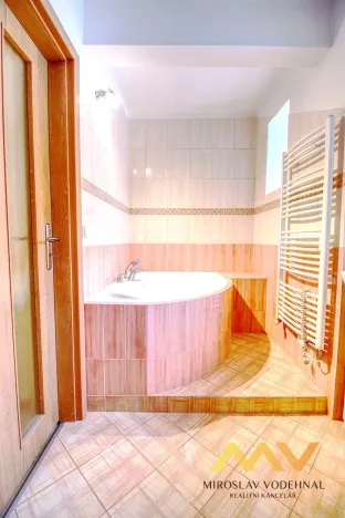 Pronájem bytu 2+kk, Hradec Králové, Střelecká, 38 m2