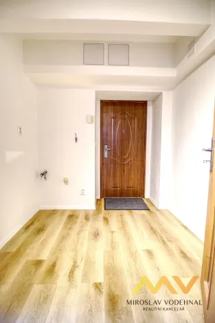Pronájem bytu 2+kk, Hradec Králové, Střelecká, 38 m2