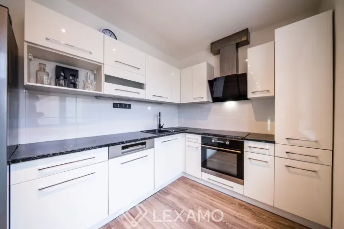 Pronájem bytu 2+kk, Znojmo, Smetanova, 53 m2