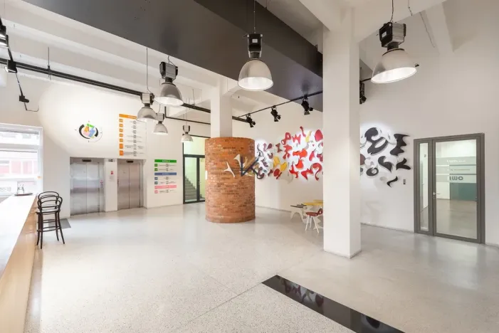 Pronájem obchodního prostoru, Praha - Libeň, Lihovarská, 705 m2