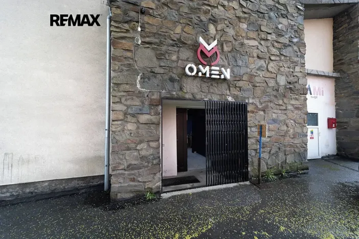 Pronájem obchodního prostoru, Břidličná, Osvobození, 140 m2