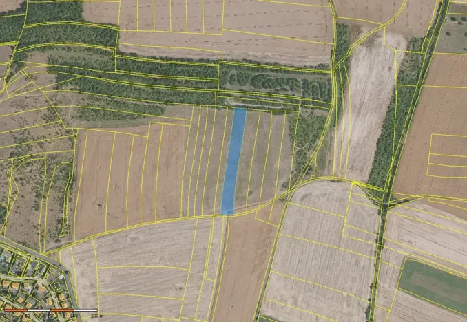 Prodej podílu pole, Zlončice, 4129 m2