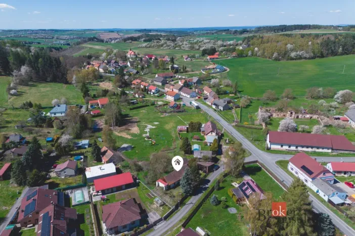 Prodej chalupy, Chomle, 76 m2