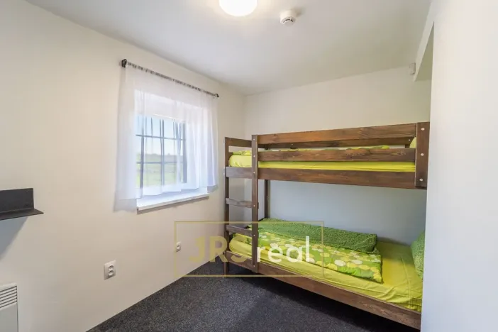 Prodej apartmánu, Strachotín, Sklepní, 160 m2