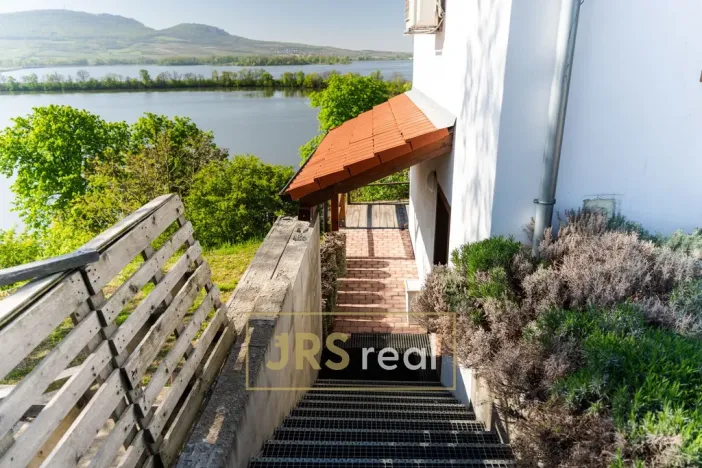 Prodej apartmánu, Strachotín, Sklepní, 160 m2