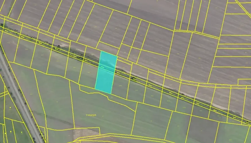 Prodej podílu pole, Cerhenice, 4267 m2