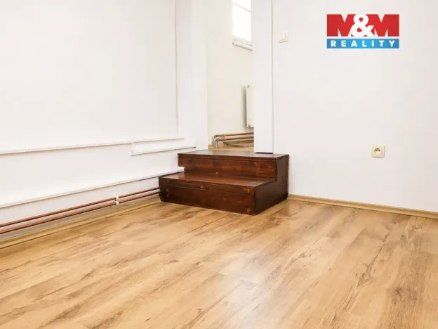 Pronájem bytu 4+kk, Kolín - Kolín I, Husova, 68 m2