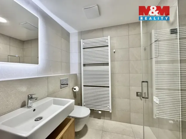 Pronájem bytu 1+kk, Kladno - Dubí, Ke křížku, 28 m2