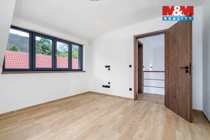 Prodej rodinného domu, Beroun, V Lukách, 150 m2