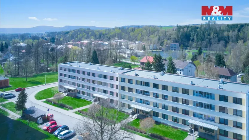 Prodej bytu 3+1, Broumov - Olivětín, Dukelská, 53 m2