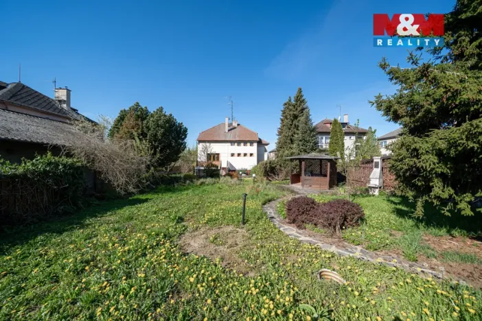 Prodej rodinného domu, Velký Týnec, U nové školy, 310 m2